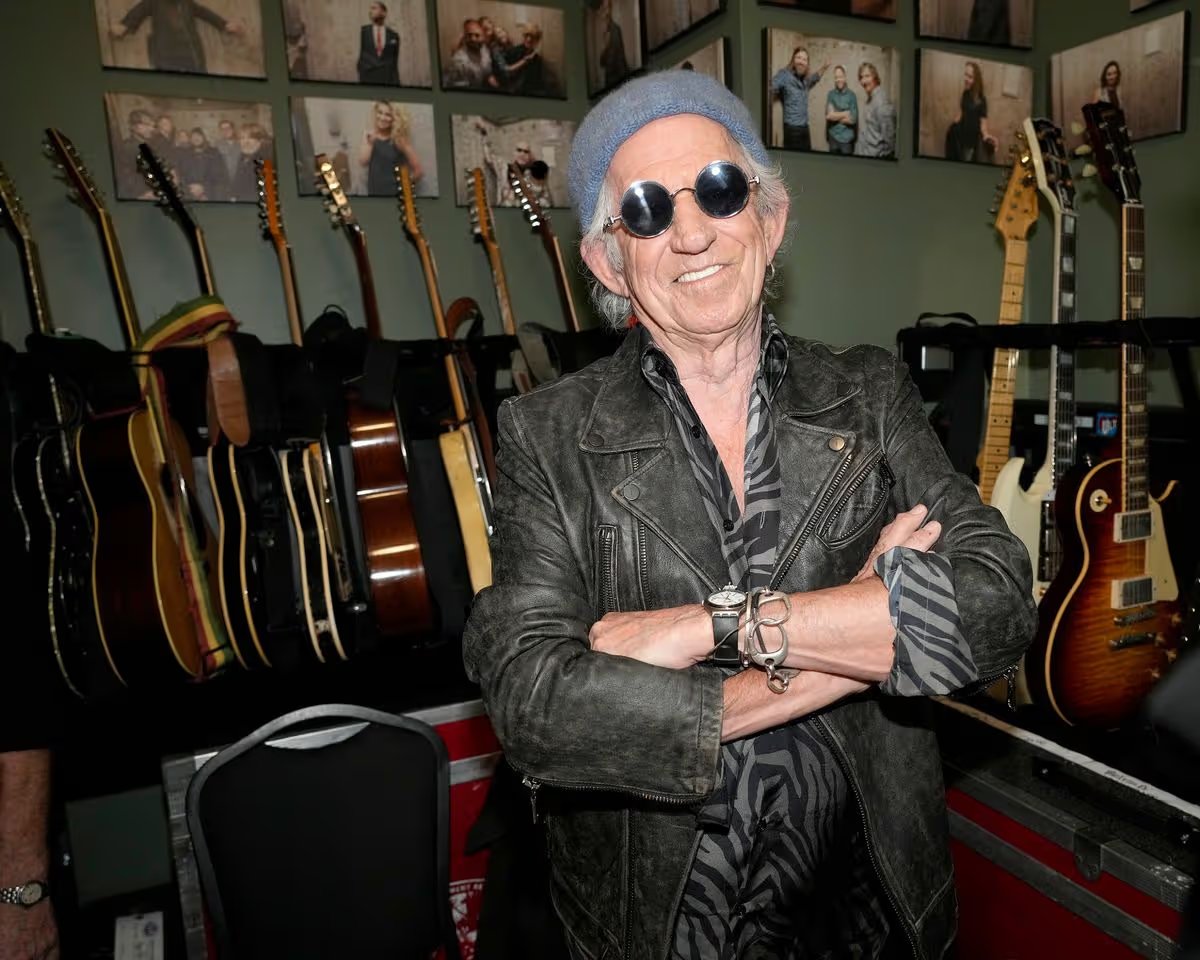 Rolling Stone Keith Richards makes graphic X-rated confession about his guitars 1 Sixth Annual LOVE ROCKS NYC Benefit Concert For Gods Love We Deliver