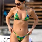 ChantelJeffries string bikini at beach 3