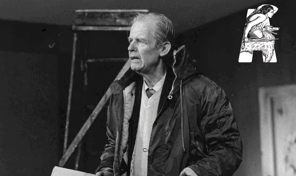 'Wonderful' actor who starred with Michael Caine dies in hospice as tributes paid 0 Des Nealon on stage in the Abbey Theatre